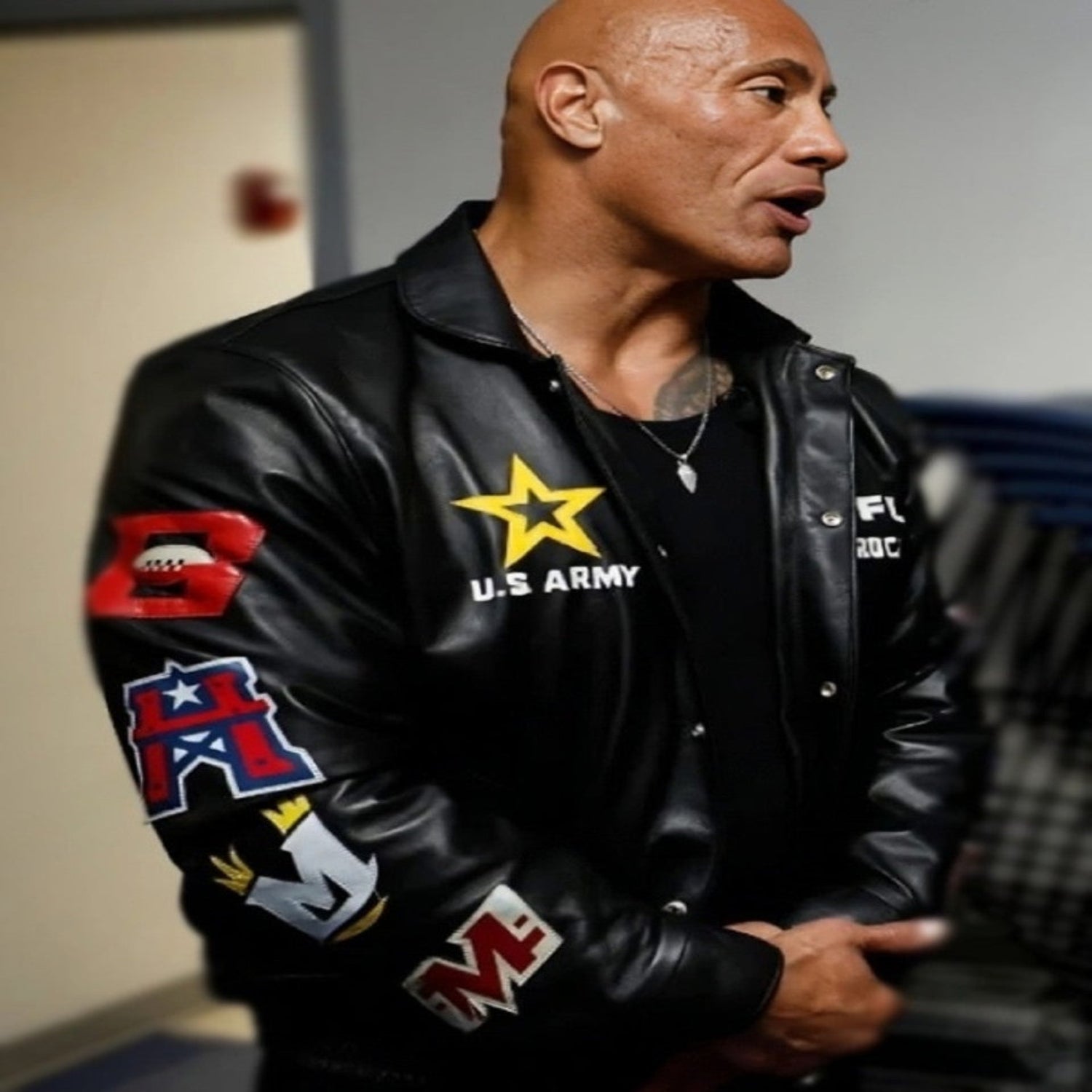 The Rock UFL Jack­et
